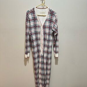 Victoria's Secret Cream Cotton Pajamas